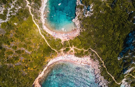 Urlaub auf der grünen Insel Griechenlands
