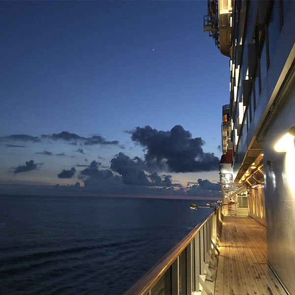 Eine schöne Nacht auf einem Linienschiff
