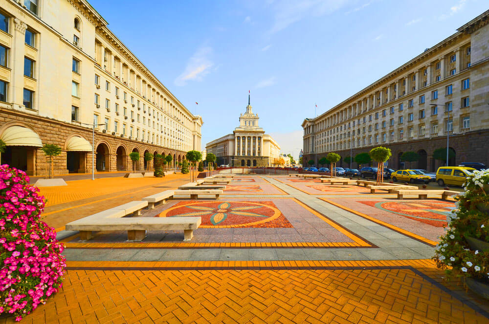 Blick auf das Regierungsgebäude in Sofia
