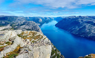 Reiseziel Norwegen buchen und tolle Fjordlandschaften entdecken