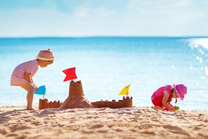 Kinder am Strand