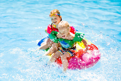 Spaß im Kinderpool im Familienurlaub auf Mallorca