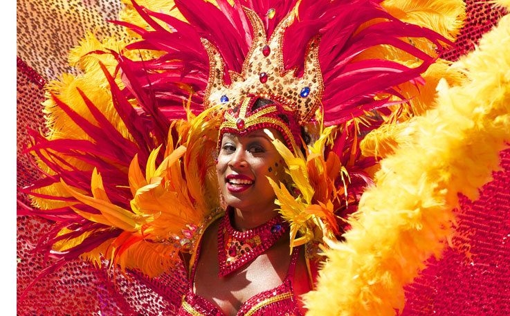 Kubanerin feiert Karneval