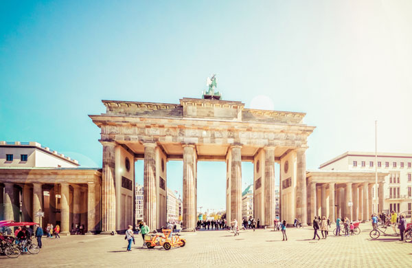 Brandenburger Tor auf dem Pariser Platz in Berlin