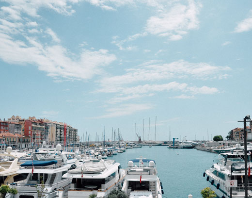 Stopp am Hafen bei einer Nizza Städtereise