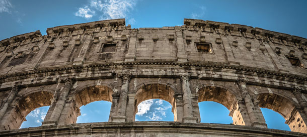 Das Kollosseum bei einer Rom Städtereise besuchen
